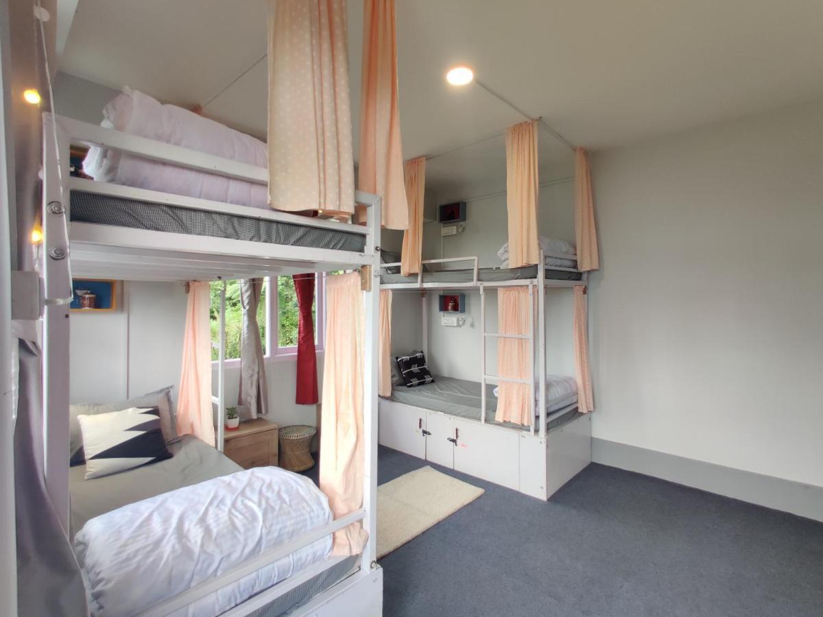 Tag Along 2 0 Hostel Гангток Экстерьер фото